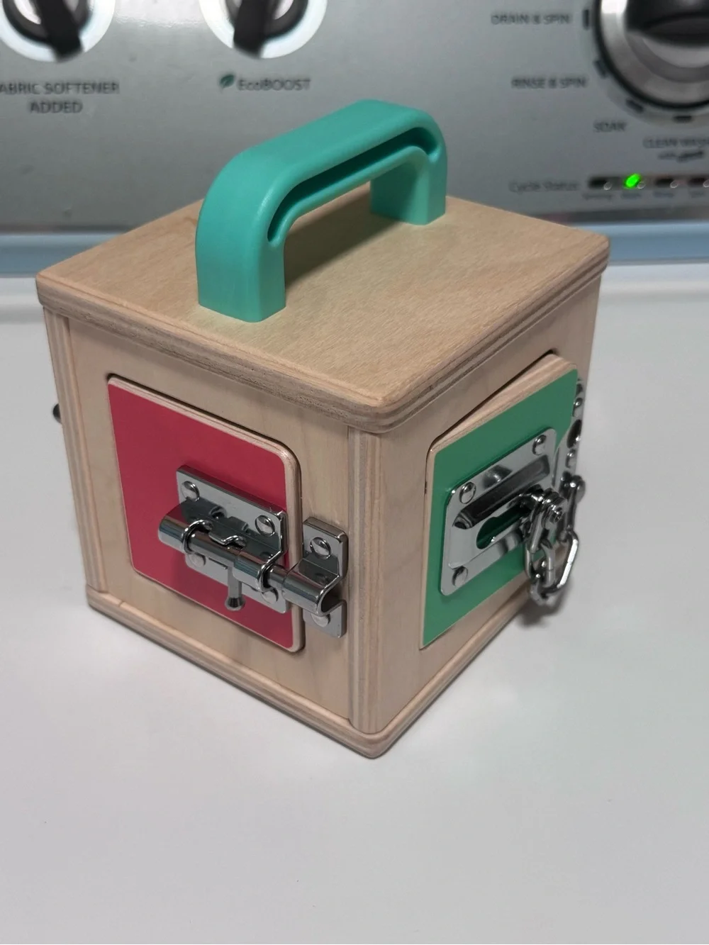 LOVE EVERY / Lock Box / In excellent condition!!